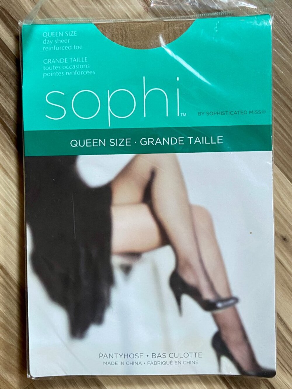 NOS Vintage Sophi Queen Size Day Sheer Pantyhose Reinforced Toe Beige 160-190lbs